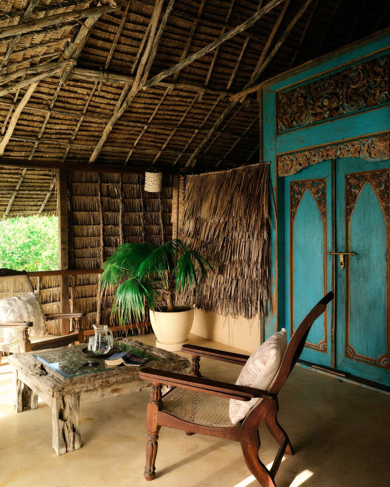 Moana cabana · upstairs lounge